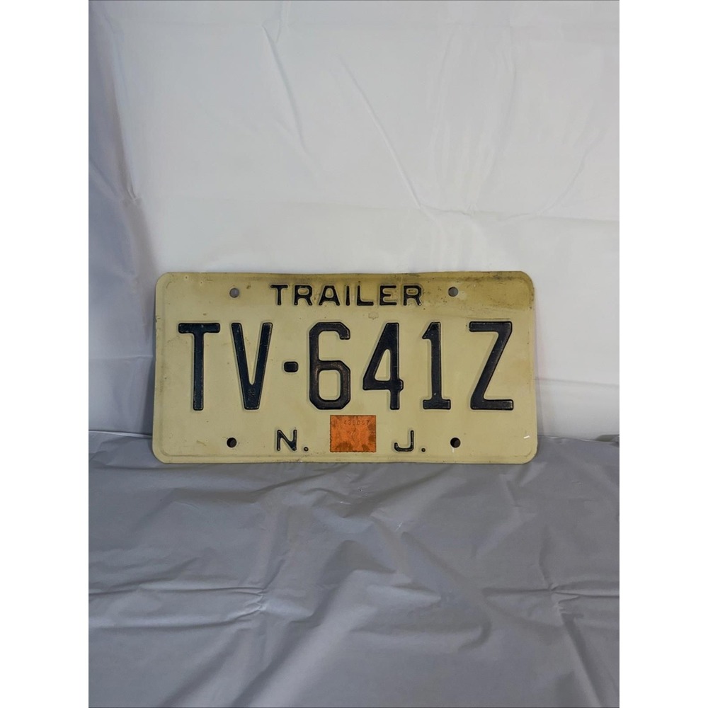 Vintage 1981 New Jersey Trailer License Plate TV-641Z Collectible Automobilia